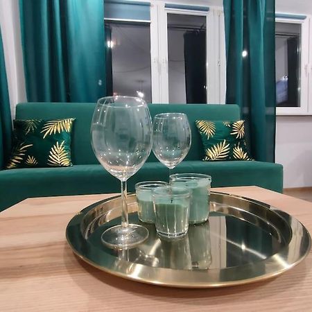 Apartament Szmaragdowy Centrum Διαμέρισμα Βαρσοβία Εξωτερικό φωτογραφία